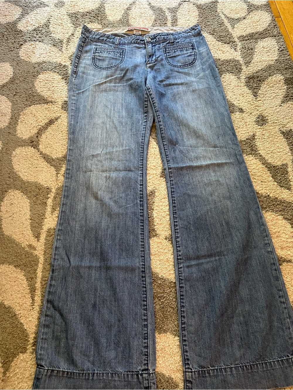 Gap Jeans vintage Y2K size 4 Classic low rise Flare Jeans - Light Blue - Picture 5 of 9